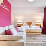 Gaestehaus Alpina