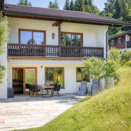 Gaestehaus Alpina * Krün