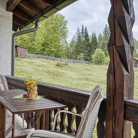 Gaestehaus Alpina Pensión