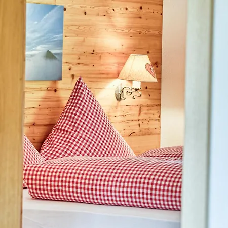 Gaestehaus Alpina Pensión *