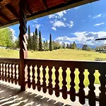 Gaestehaus Alpina *