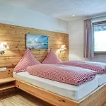 Gaestehaus Alpina Penzion