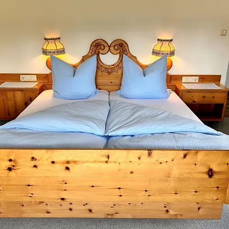 Gaestehaus Alpina Guest house *