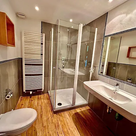 Gaestehaus Alpina Guest house *