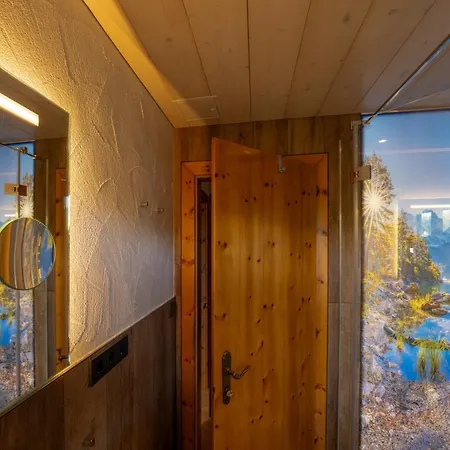 Guest house Gaestehaus Alpina Krun