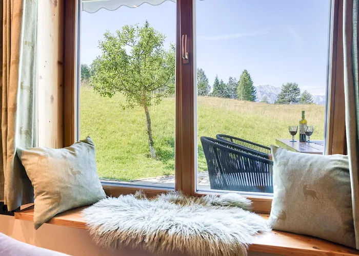 Gaestehaus Alpina Casa de hóspedes Krün