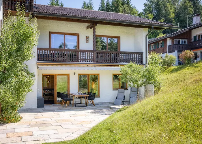 Gaestehaus Alpina * Krün